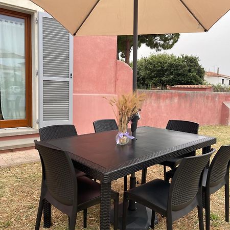 Casa Vacanze Le Due Torri Вада Екстериор снимка